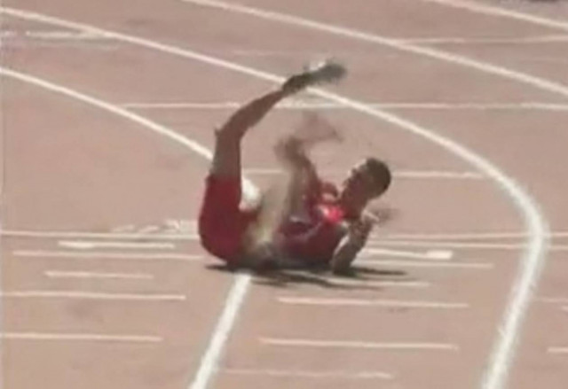 Σοκ: Τραυματισμός σπρίντερ θα σας κάνει να …ανατριχιάσετε