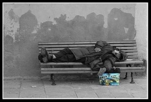 Το πρόβλημα των αστέγων επεκτείνεται δραματικά στην επαρχία