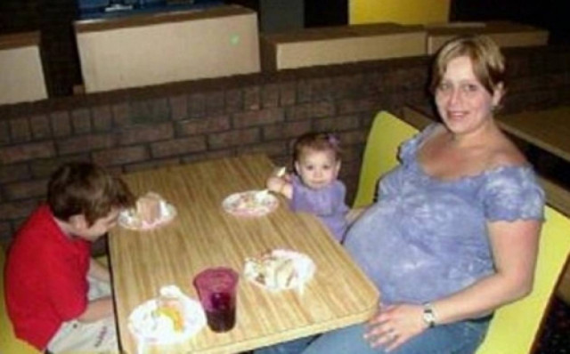 Σοκ: Έβαλε φωτιά κι έκαψε τα παιδιά της!