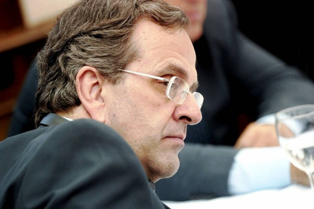 Σύσκεψη Σαμαρά με το οικονομικό επιτελείο