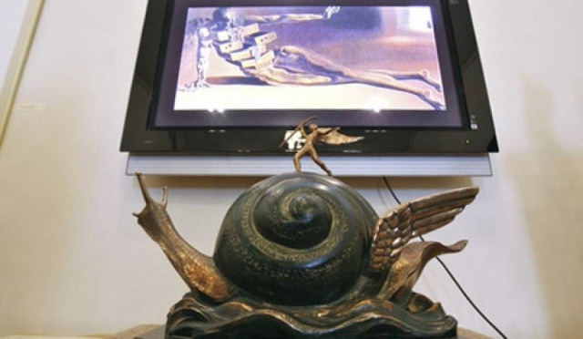 Aπίστευτο: Οι ληστές επέστρεψαν τον πίνακα του Νταλί