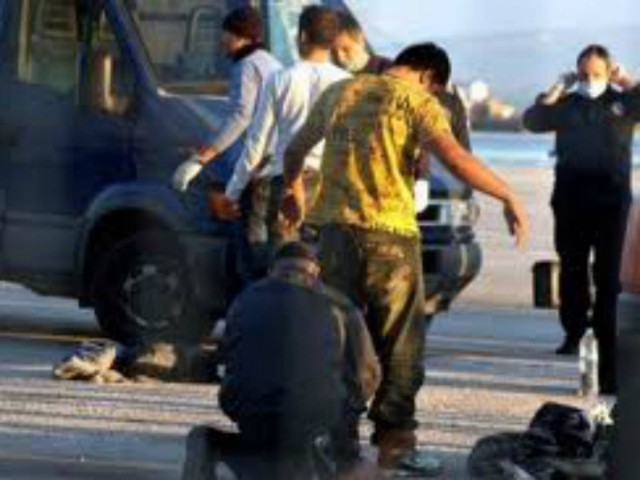 Συλλήψεις παράνομων μεταναστών και διακινητών σε Πάτρα - Ηγουμενίτσα