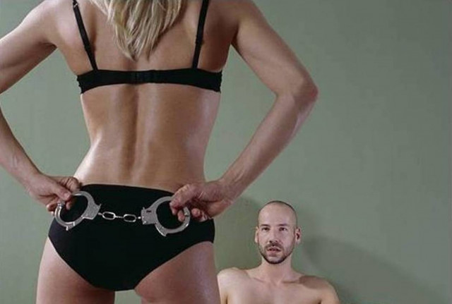 Έρευνα: 9 στις 10 γυναίκες λατρεύουν τις «ροζ» ταινίες