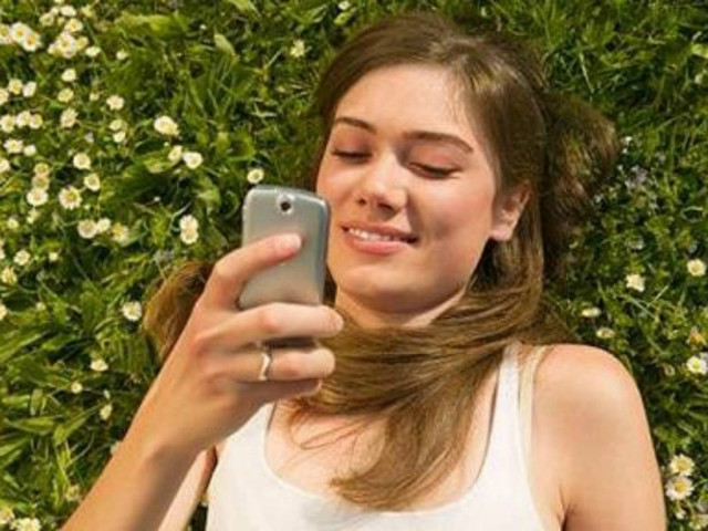 Τί συμβαίνει όταν μια γυναίκα δεν σηκώνει το τηλέφωνο της (pic)