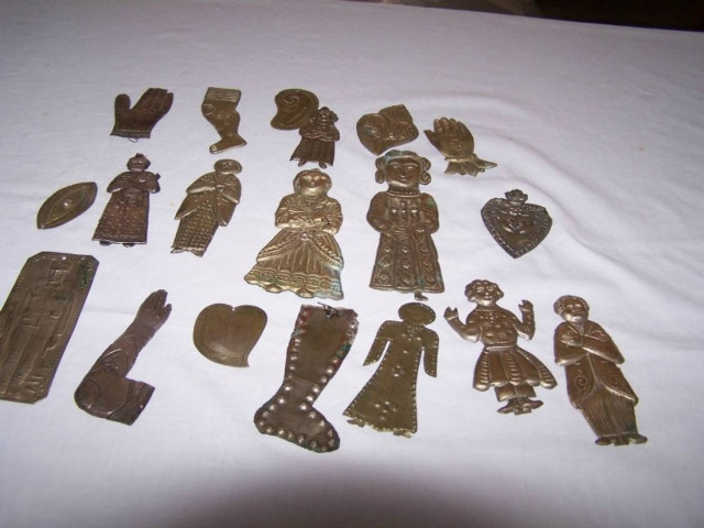 Έκλεψαν τιμαλφή και τάματα από εκκλησία στη Νέα Μηχανιώνα