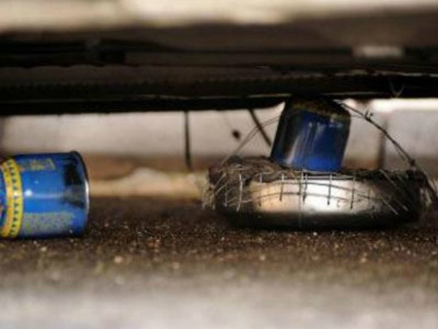 Γκαζάκια σε αυτοκίνητο στην Καλαμαριά