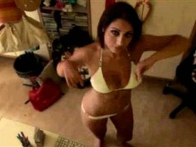 Βίντεο: Ένας πολύ ερωτικός χορός, με... άδοξο τέλος!