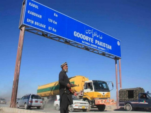 Πακιστάν: Ανοίγει πάλι τις μεταφορικές διόδους του για το NΑΤΟ