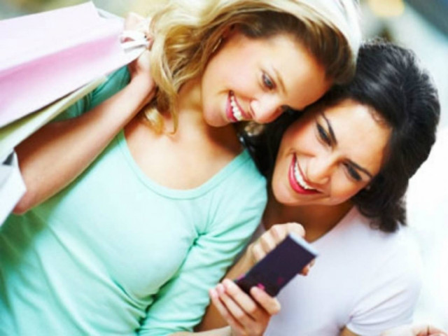 Πόσες φορές κοιτάμε το κινητό μας κάθε μέρα;