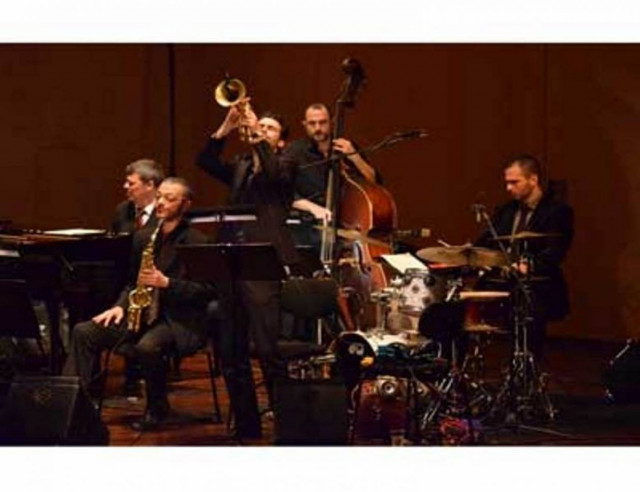 Μουσικές βραδιές στον κήπο του Μεγάρου