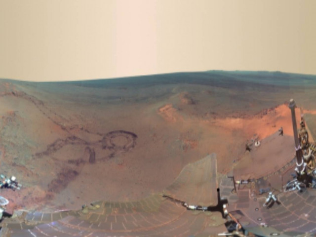 Μια εκπληκτική πανοραμική φωτογραφία από την επιφάνεια του Άρη