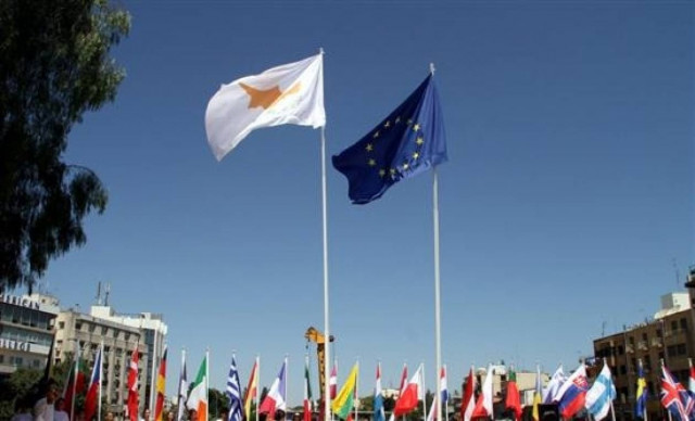 Κύπρος: Σε «τοίχο» χτύπησε η Τρόικα