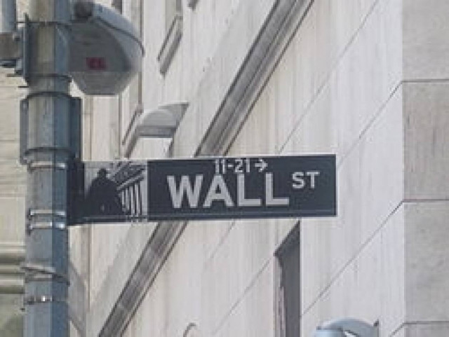 Η ανεργία βούλιαξε την Wall Street
