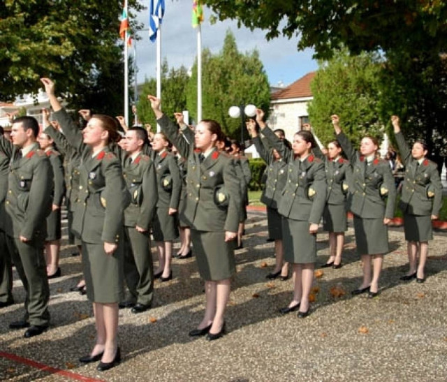 Σε απόγνωση οι στρατιωτικοί!