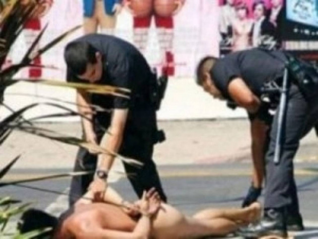 Κυκλοφορούσε γυμνός στους δρόμους της Πάτρας