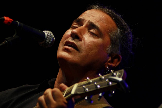 Ακυρώθηκε συναυλία του Π. Θαλασσινού