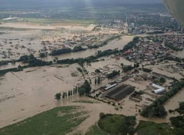 Ρωσία: «Έγιναν λάθη χειρισμού» στις ξαφνικές πλημμύρες