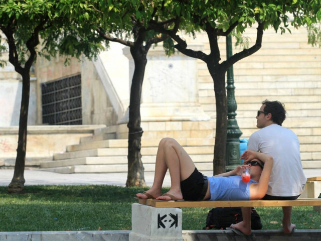 «Συναγερμός» στις υγειονομικές αρχές για τον καύσωνα