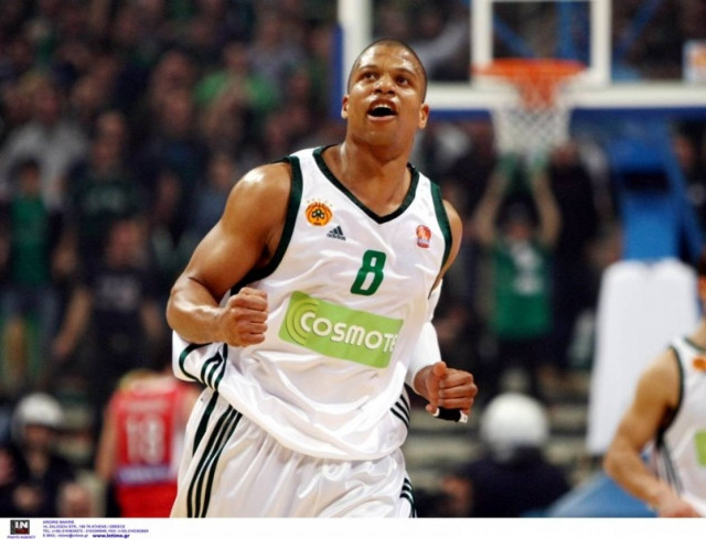 Υπέρβαση και πρόταση τιμής σε Μπατίστ!