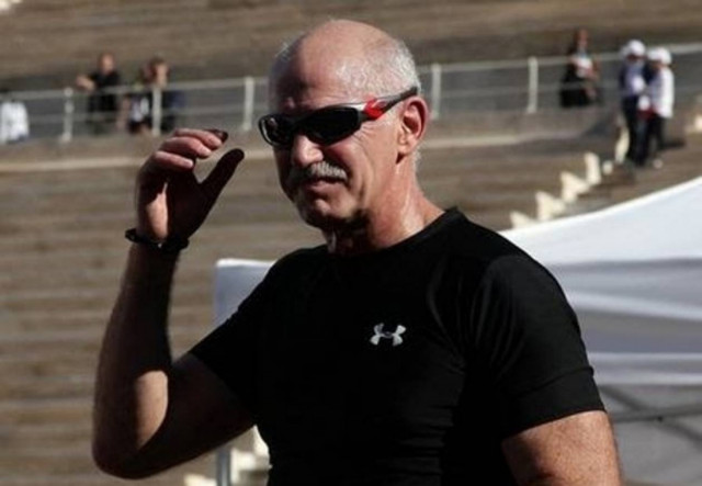 Έπεσε πάλι με το ποδήλατο ο Γ. Παπανδρέου