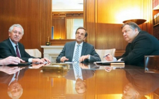 Συνάντηση με Κουβέλη, Σαμαρά και Στουρνάρα ζητάει ο Βενιζέλος