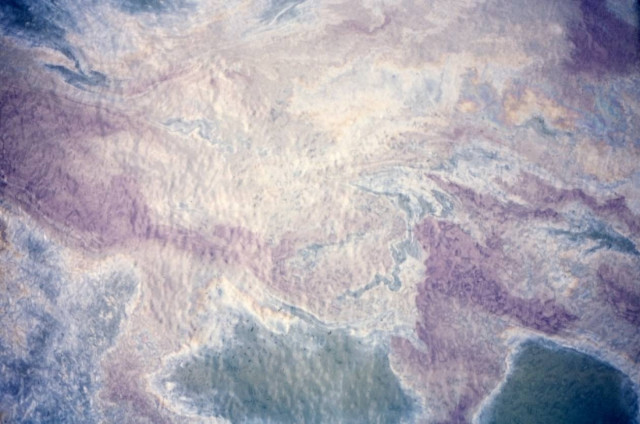 Θαλάσσια ρύπανση στη Σαλαμίνα