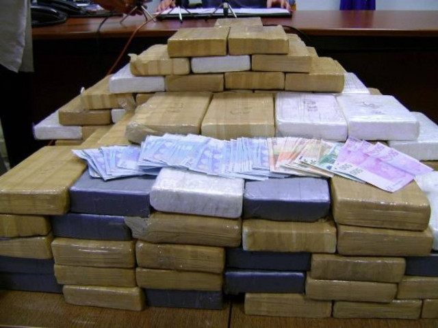 Τους έπιασαν με ένα «βουνό» κοκαΐνη