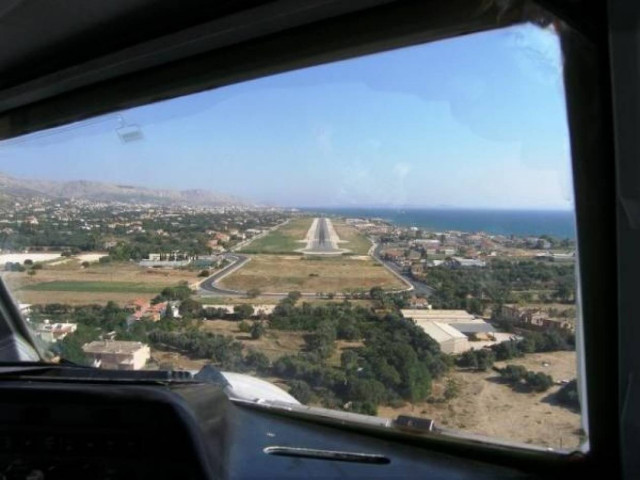 Συμφέρει τους Χιώτες να έρχονται Αθήνα μέσω ...Τουρκίας!