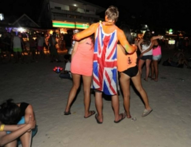 Άγριο ξύλο στον Λαγανά μεταξύ Σέρβων και Άγγλων