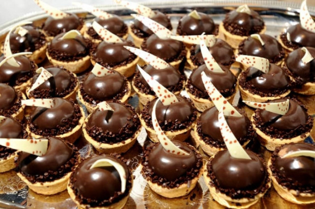 Δοκιμαστής σοκολάτας παραιτείται λόγω υγείας