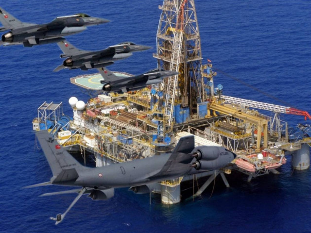 «Πεδίο μάχης» η κυπριακή ΑΟΖ