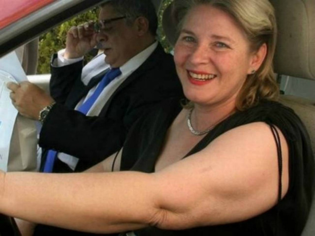 Η γυναίκα του Μιχαλολιάκου απαντά αν βλέπει τουρκικά σήριαλ