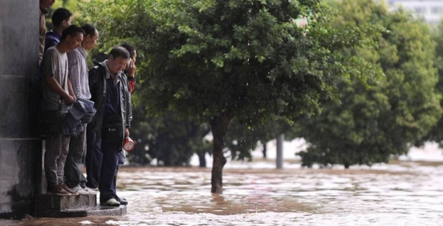 Ιαπωνία: Αποκλεισμένοι παραμένουν 5.500 άνθρωποι