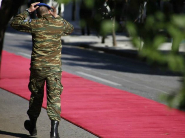 Καταργούν τα οδοιπορικά στους στρατιωτικούς