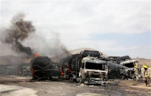 Βομβιστική επίθεση των Ταλιμπάν σε 22 φορτηγά του ΝΑΤΟ