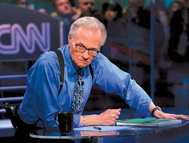 Larry King: Δυναμικό comeback στην ενημέρωση (vid)