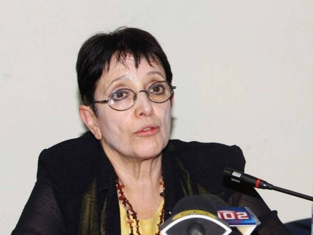 Παπαρήγα: Σκέτη απάτη οι κόκκινες γραμμές