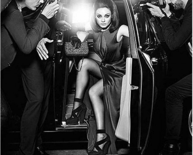 Το σέξι διαφημιστικό της Μίλα Κούνις