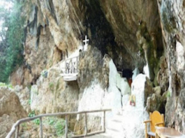 Συναγερμός για 15χρονο-Χάθηκαν τα ίχνη του στο φαράγγι της Πατσού