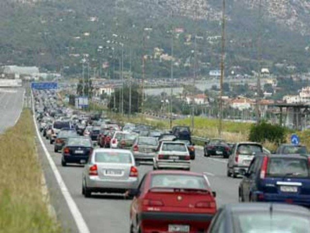 Kαραμπόλα στην Αθηνών-Λαμίας