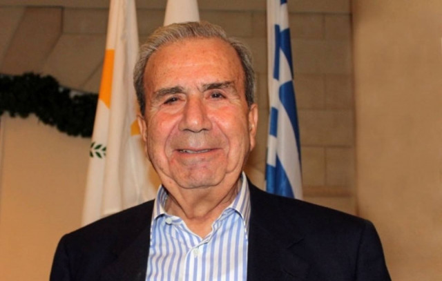 Ένα εκατ. ευρώ ζητά ο Μιχαηλίδης από τον ξάδελφο του Άκη