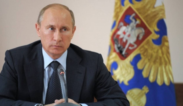 Ο σκύλος-δώρο από την Ιαπωνία φθάνει στα χέρια του Πουτίν