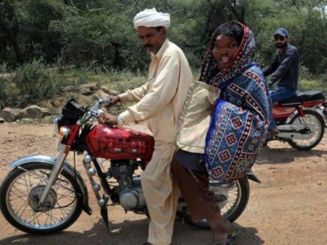 ΣΟΚ: Ο παραμορφωμένος γίγαντας του Πακιστάν!