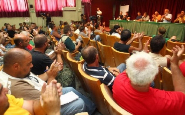 Αναστολή των κινητοποίησεων στη Χαλυβουργία