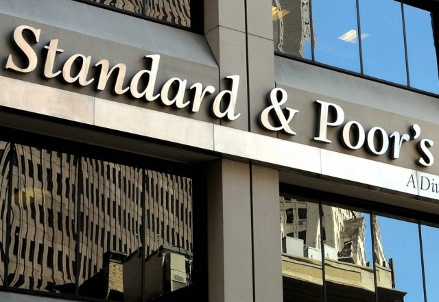 S&P: Διατηρεί το τριπλό Α η Βρετανία