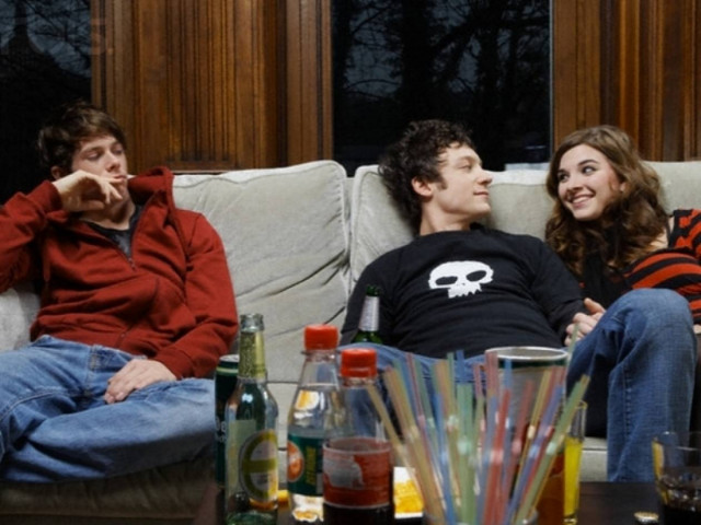 Παραδέξου ότι έχεις γουστάρει γκόμενα κολλητού σου