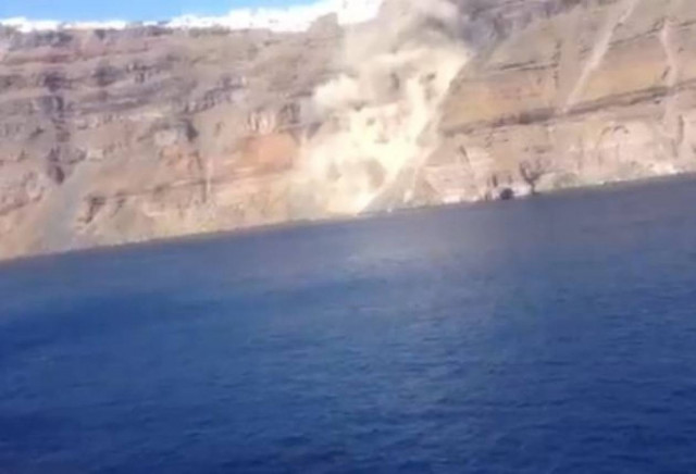 Video: Κατολίσθηση στην Σαντορίνη