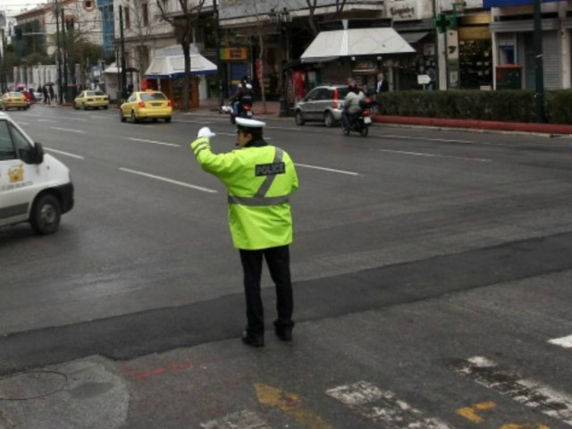 Κυκλοφοριακές ρυθμίσεις σε δρόμους της Αθήνας έως 31/8