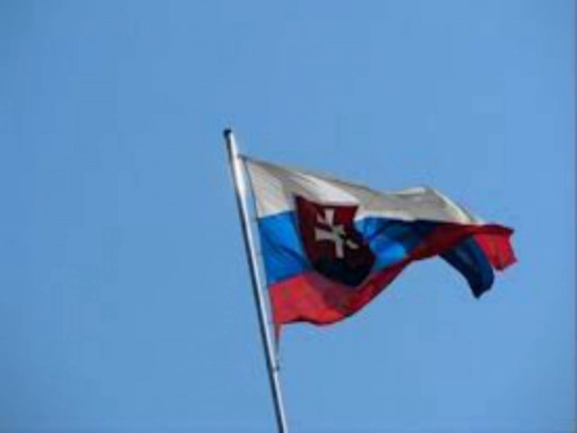 S&P: Υποβάθμισε τη Σλοβενία σε A από A+