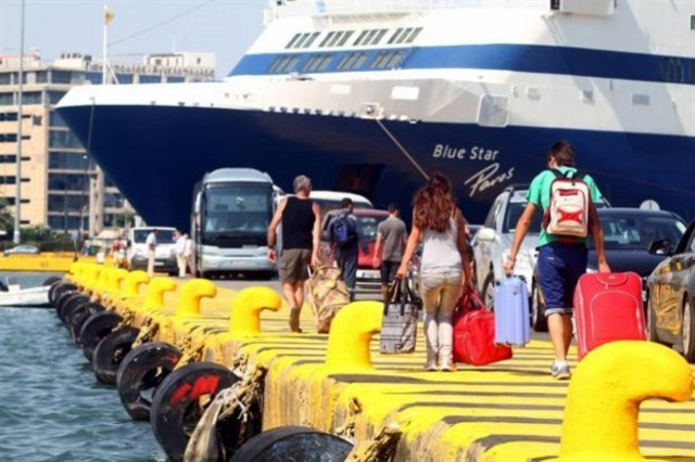 Aυξημένη κίνηση στα λιμάνια